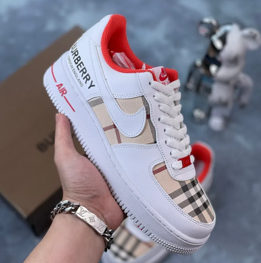 Nike sneakers Burberry