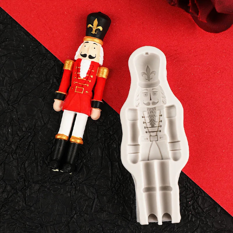 1/2pcs Nutcracker Soldier Silicone Fondant Mold Christmas New Year Party Baking Mould for DIY Chocolate Dessert Cake Decor