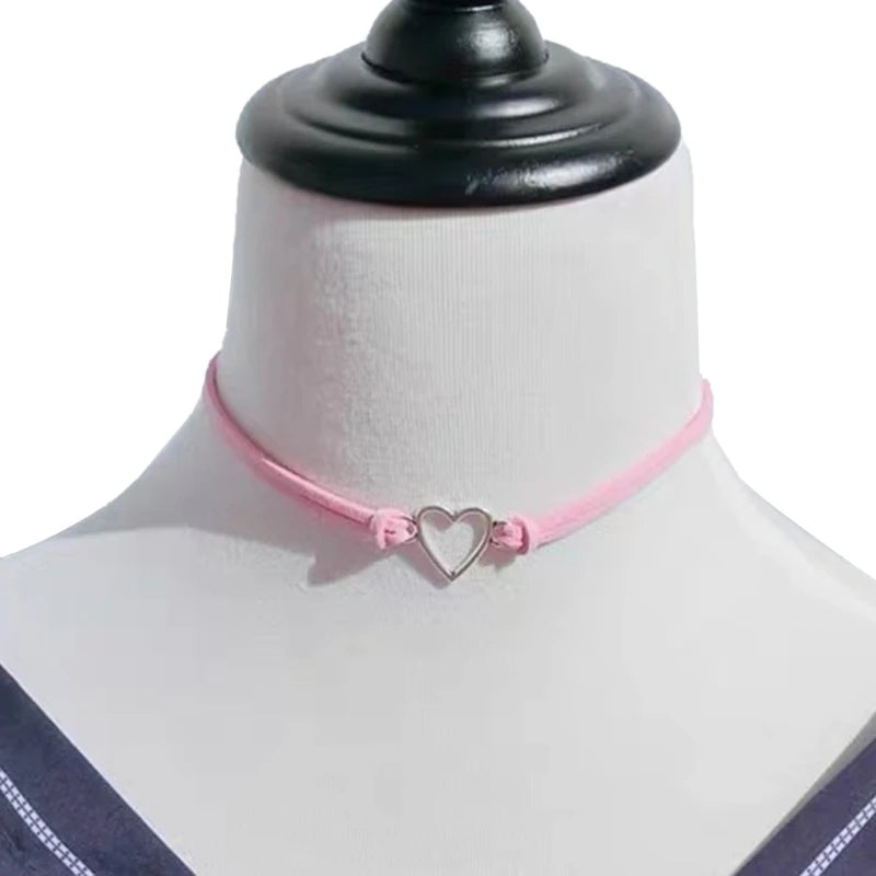 Stylish Heart Pendant Necklace choker