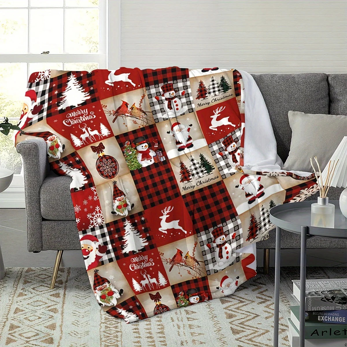 Cozy Christmas-Themed Plush Fleece Throw Blanket - Soft, Warm & Versatile for All Seasons - Perfect for Couch, Bed, Office