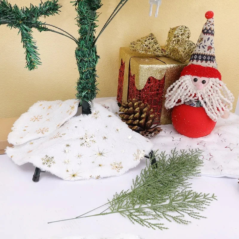 38/62cm Christmas Tree Skirt White Plush Carpet Christmas Tree Foot Cover Gold Snowflake Sequin Christmas New Year Decorations